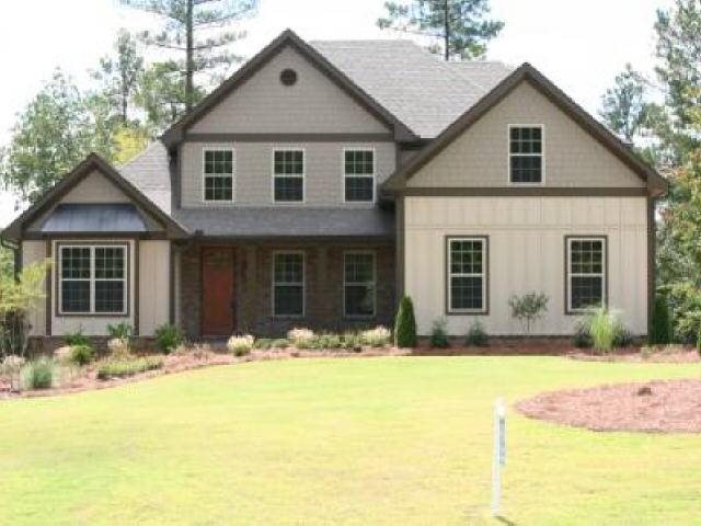 305 Crescent Dr, Forsyth, GA 31029 photo 1