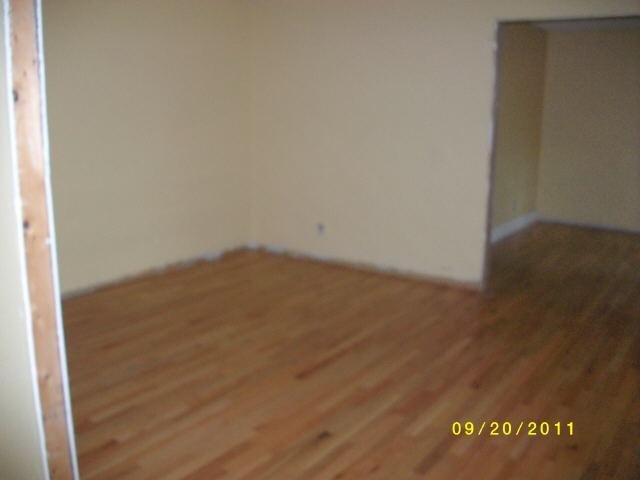 196 Willowdell Dr, Toccoa, GA 30577 photo 4