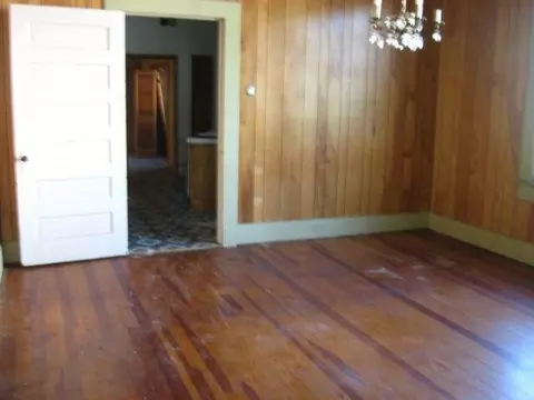 611 S 3rd St, Lanett, AL 36863 photo 9