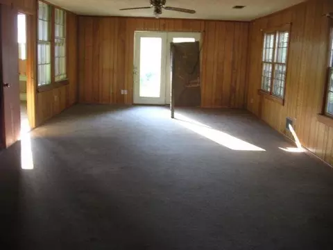 611 S 3rd St, Lanett, AL 36863 photo 8