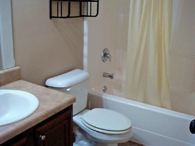 112 Perimeter Dr, Lagrange, GA 30240 photo 10
