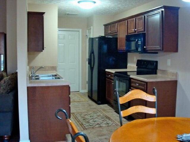112 Perimeter Dr, Lagrange, GA 30240 photo 6