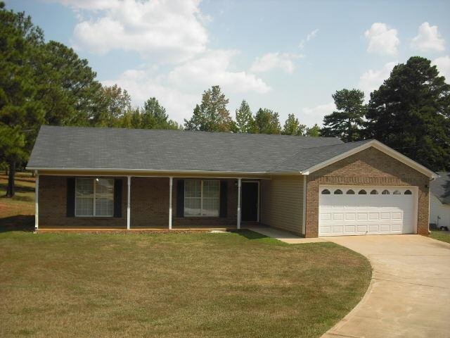 13518 Panhandle Rd, Hampton, GA 30228 photo 1