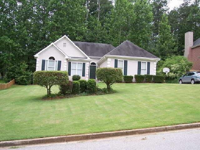 25 Fair Ridge Cir, Covington, GA 30016 photo 1