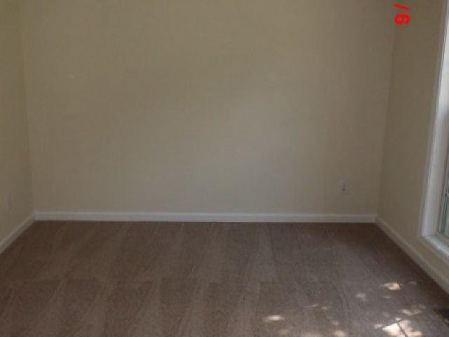 80 Saint Aurics Dr, Suwanee, GA 30024 photo 2