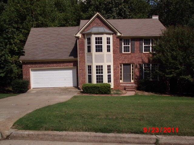 80 Saint Aurics Dr, Suwanee, GA 30024 photo 1