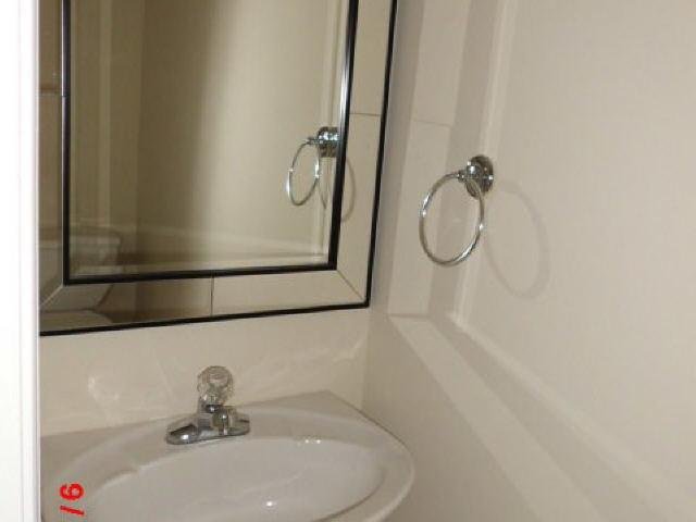 80 Saint Aurics Dr, Suwanee, GA 30024 photo 8