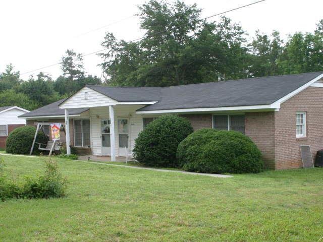 106 White Pines Rd, Toccoa, GA 30577 photo 2