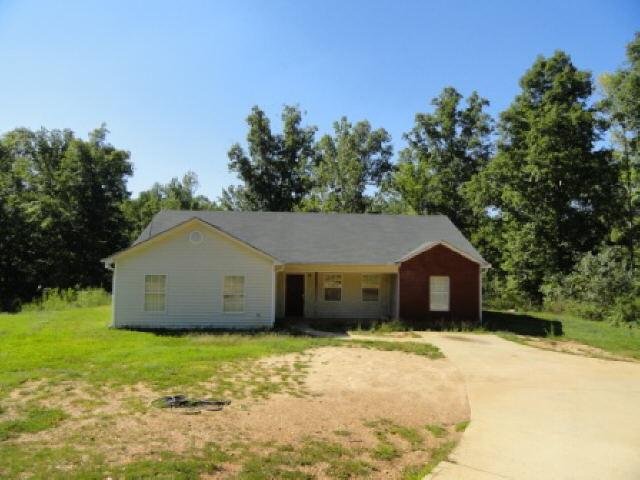 110 Usher Ln, Covington, GA 30016 photo 1