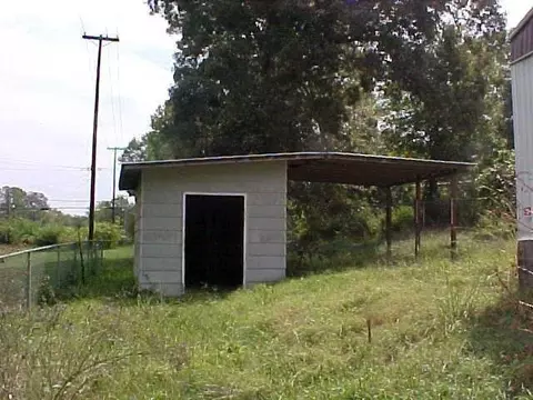 312 E 20th St, Lanett, AL 36863 photo 4