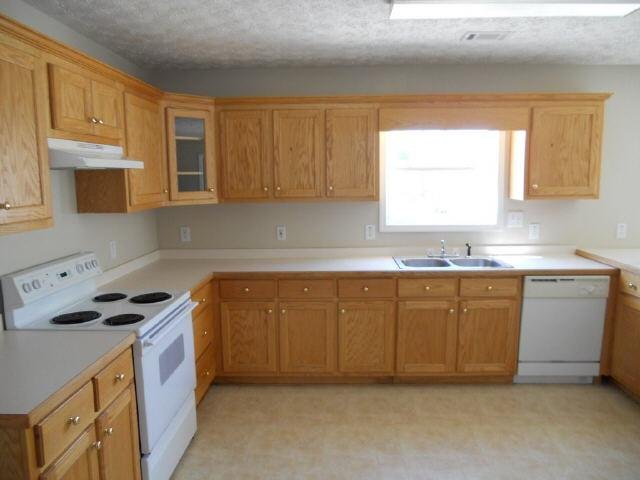 90 Deep Springs Way, Covington, GA 30016 photo 5