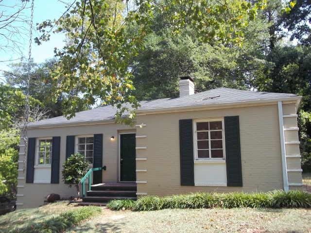 210 Ridgecrest Rd, Lagrange, GA 30240 photo 1