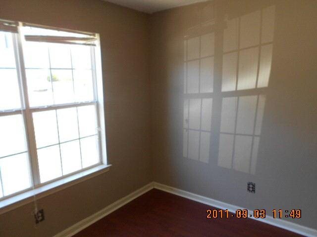 451 Gresham Dr, Stockbridge, GA 30281 photo 2