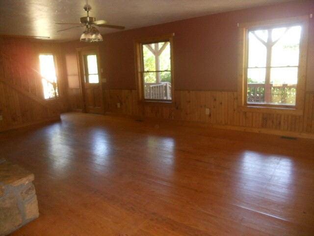 369 Bellview Dr, Tiger, GA 30576 photo 4