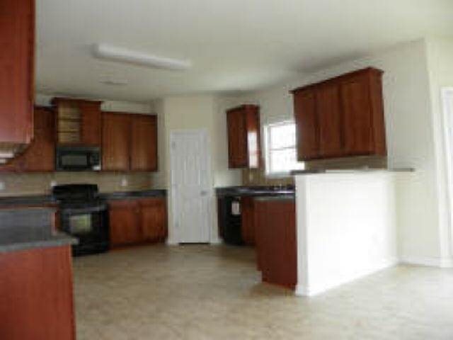 55 Amberjack Trl, Covington, GA 30016 photo 4