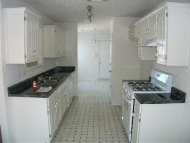 11535 Vinea Ln, Hampton, GA 30228 photo 4