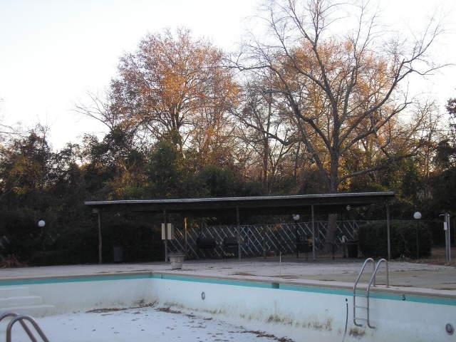 604 Academy Ave, Dublin, GA 31021 photo 4
