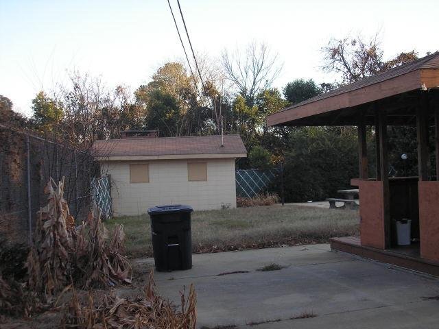 604 Academy Ave, Dublin, GA 31021 photo 7