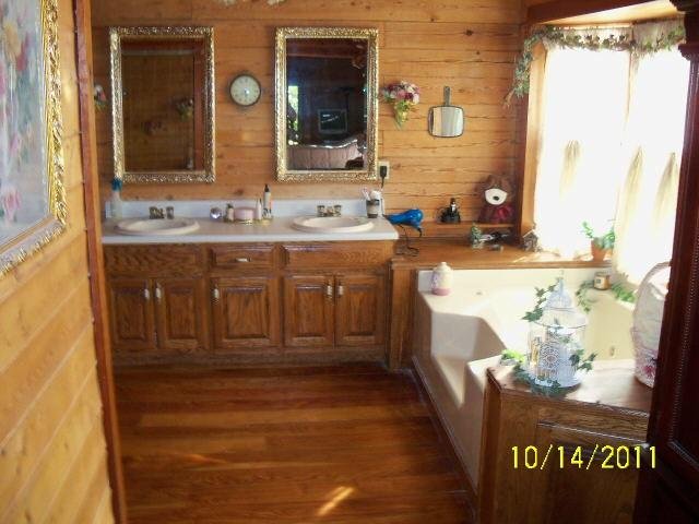 659 E Valley Rd, Rydal, GA 30171 photo 14