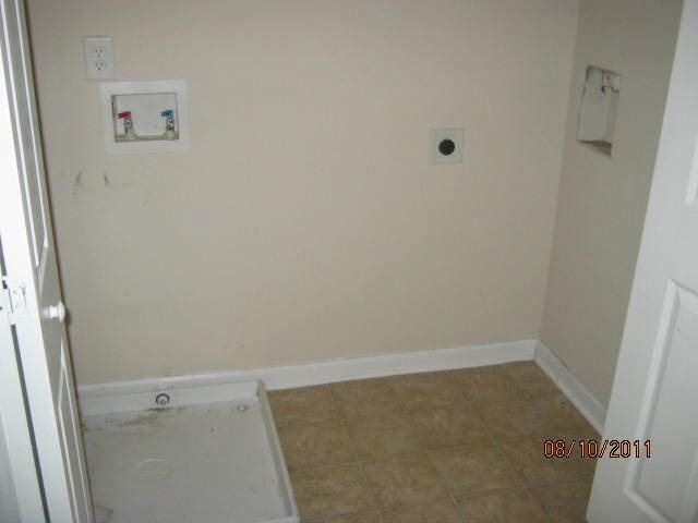 2193 Miranda Dr, Morrow, GA 30260 photo 12
