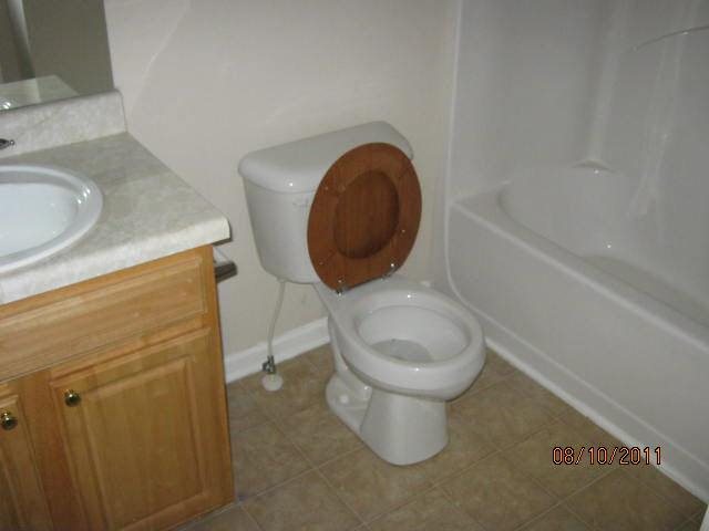 2193 Miranda Dr, Morrow, GA 30260 photo 11