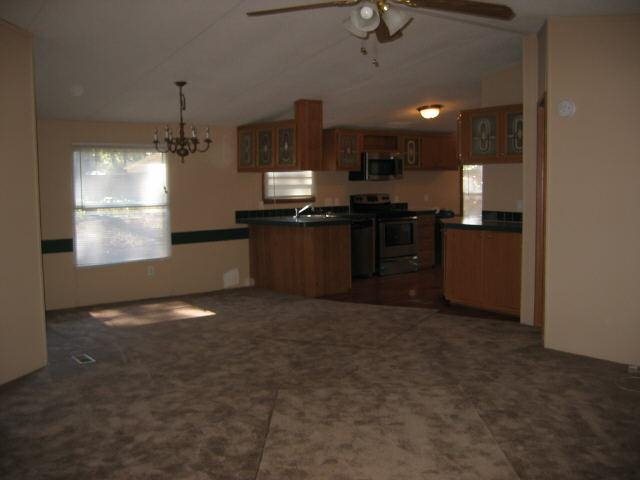 242 Borders Rd, Commerce, GA 30530 photo 4