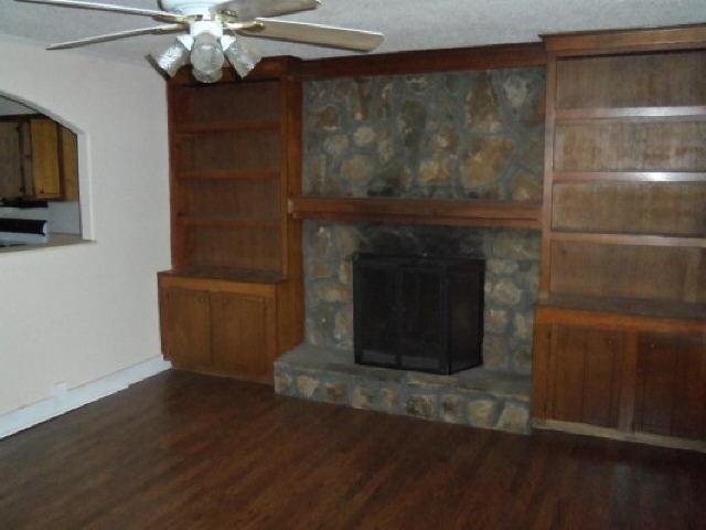 284 Barnes Cir, Commerce, GA 30530 photo 2