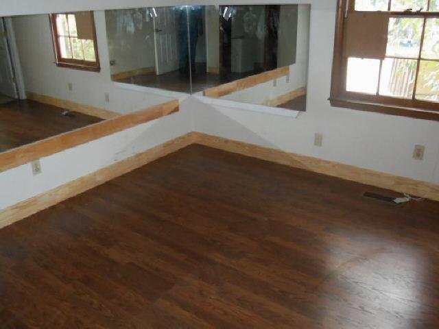 284 Barnes Cir, Commerce, GA 30530 photo 5