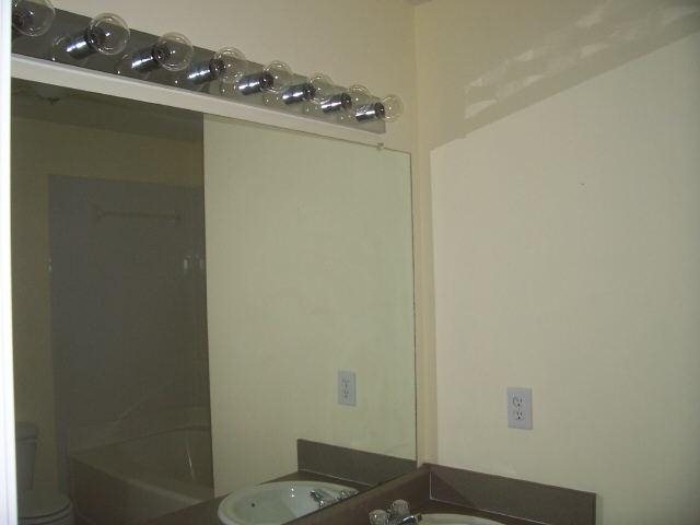 2134 Millgate Ln, Buford, GA 30519 photo 6