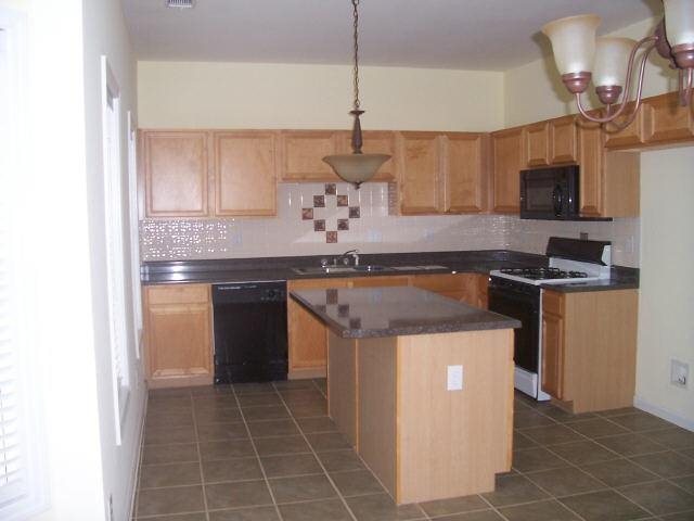 2134 Millgate Ln, Buford, GA 30519 photo 7