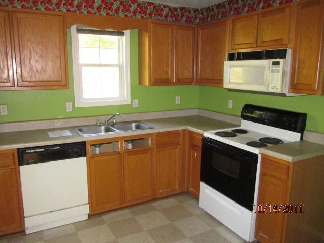 33 Weaver St, Buchanan, GA 30113 photo 5