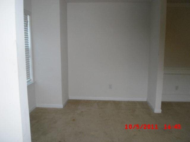 565 Barshay Dr, Covington, GA 30016 photo 5