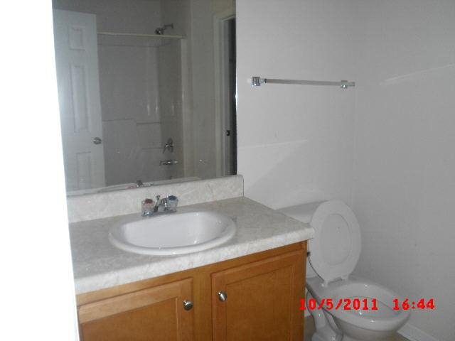 565 Barshay Dr, Covington, GA 30016 photo 9