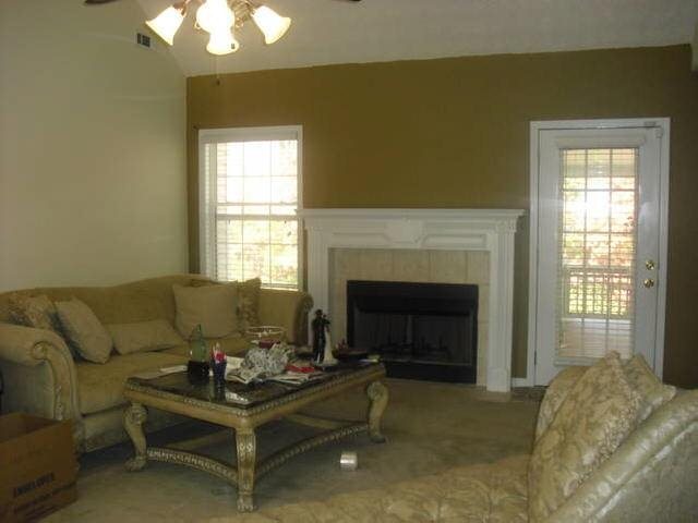 3512 Oakleigh Dr, Rex, GA 30273 photo 3