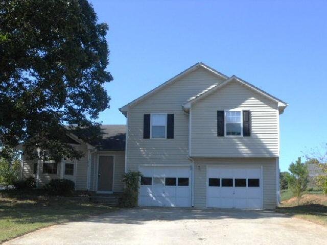 268 Fern Ct, Hampton, GA 30228 photo 1