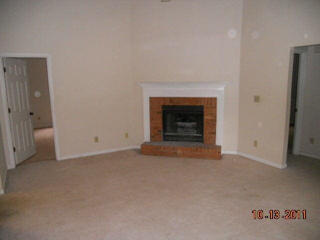 6579 Oak Mill Ct, Morrow, GA 30260 photo 3