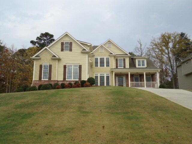 9040 Forest Path Dr, Gainesville, GA 30506 photo 1