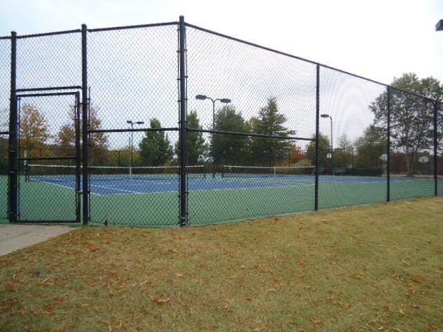 9040 Forest Path Dr, Gainesville, GA 30506 photo 5