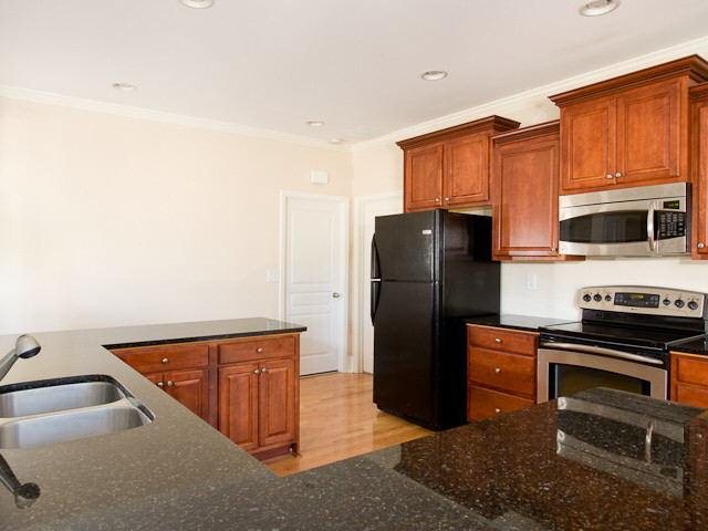 205 Mill Crest Ct, Mcdonough, GA 30252 photo 9
