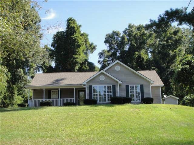 1518 Mooty Bridge Rd, Lagrange, GA 30240 photo 1