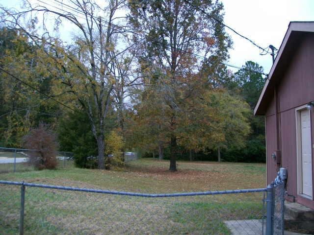 588 Bartley Rd, Lagrange, GA 30240 photo 2