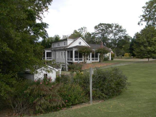 817 Old Post Rd, Madison, GA 30650 photo 4