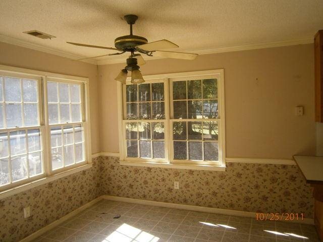 130 Oak View Dr, Covington, GA 30016 photo 2