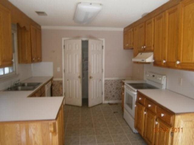 130 Oak View Dr, Covington, GA 30016 photo 4