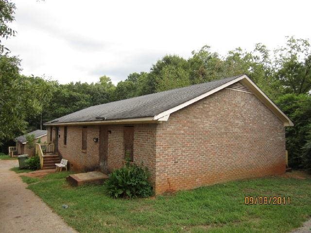 129 Perry St, Monroe, GA 30655 photo 1