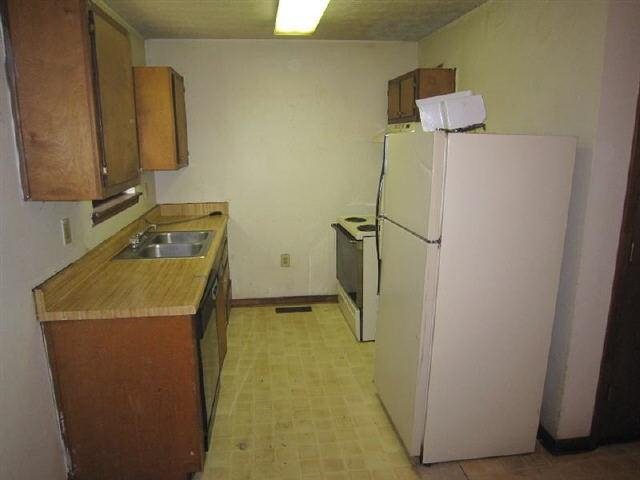 129 Perry St, Monroe, GA 30655 photo 8
