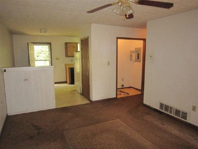 129 Perry St, Monroe, GA 30655 photo 6