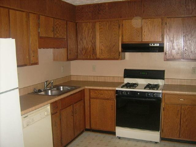 4369 Buckingham Pl, Duluth, GA 30096 photo 3
