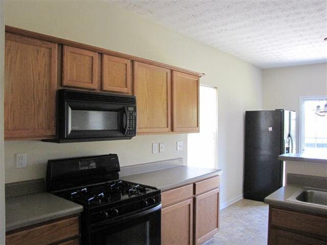 140 Goshawk Walk, Covington, GA 30014 photo 4