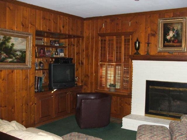 273 E Broad St, Winder, GA 30680 photo 3